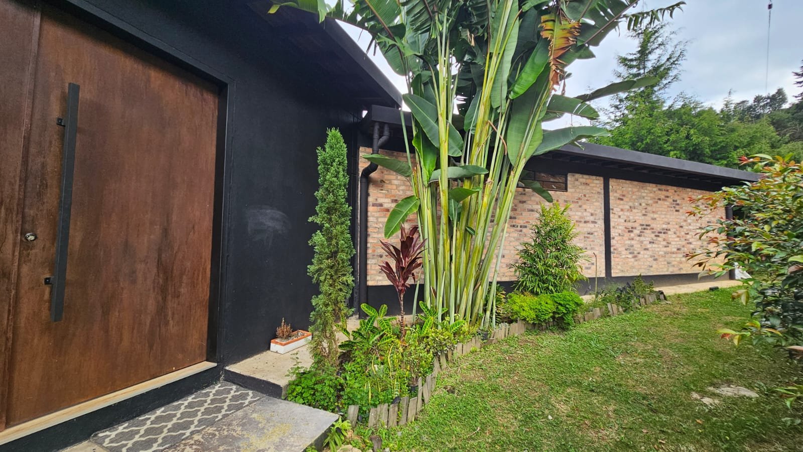 Country Home Near Medellín in Vereda El Jardín – Just 10 Minutes from the City — Vereda El Jardin