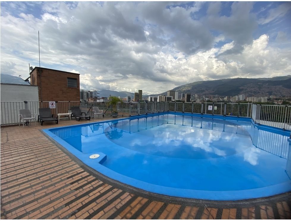 Airbnb-Allowed 2-Bedroom Apartment in Conquistadores | Nutibara Views — Conquistadores
